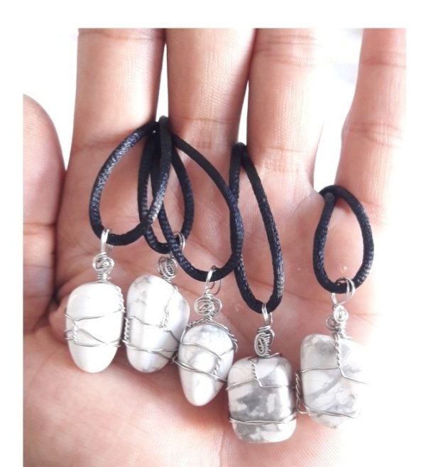 Collar Howlita Piedra Natural.acero, Regulable. Equilibrio - Imagen 3