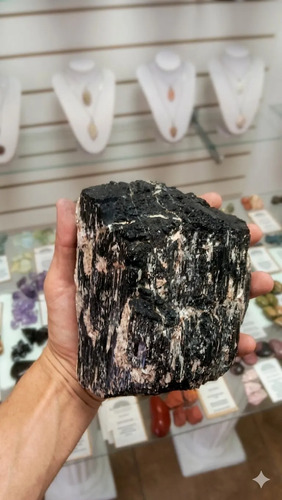 Turmalina Negra Grande. Colección. Piedra Natural Protección - Imagen 2
